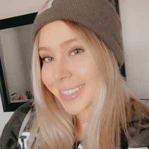 Meet your Posher, Viola